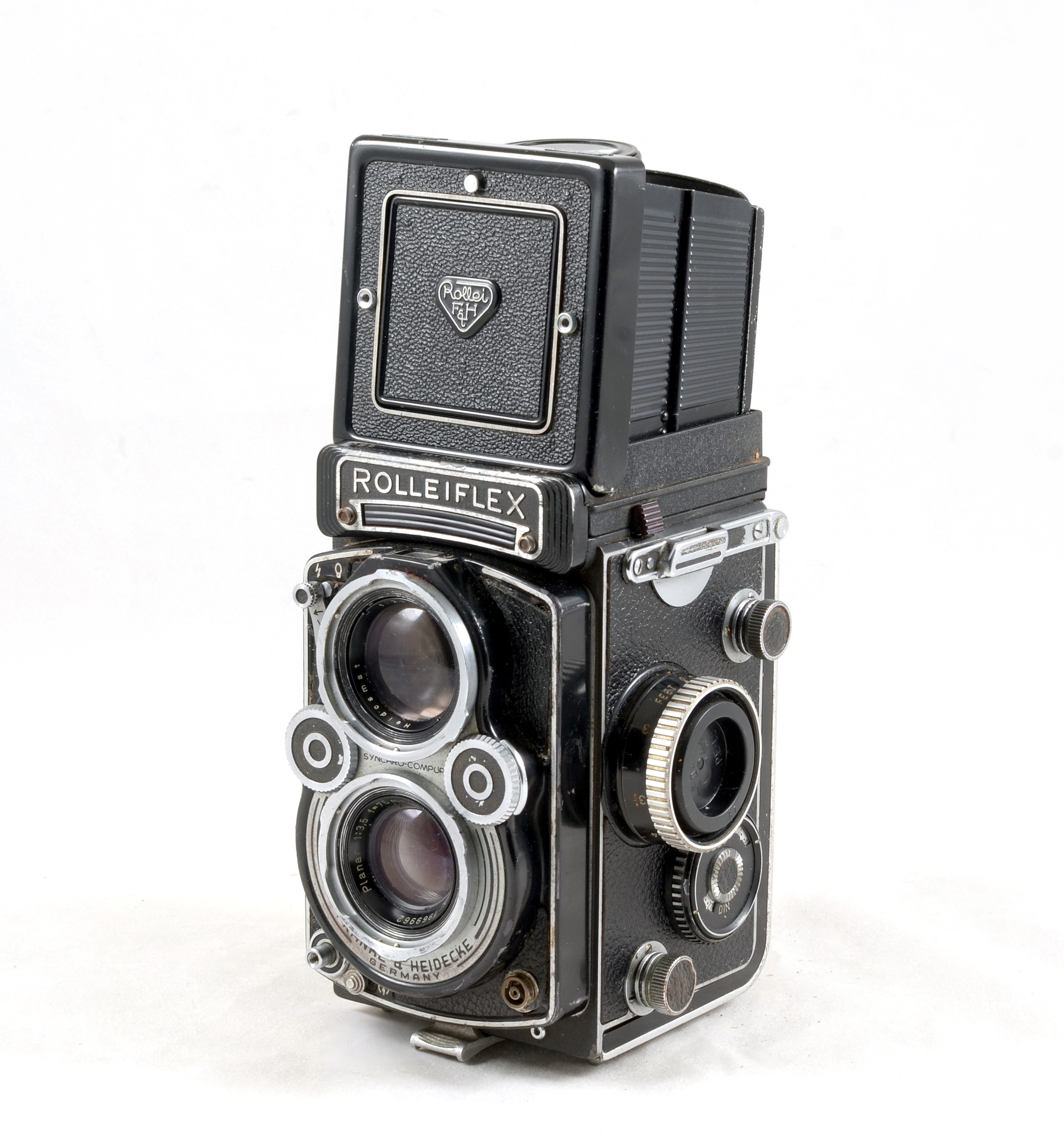 Lot 74 - Rolleiflex 3.5F with CZ 75mm f3.5 Planar.