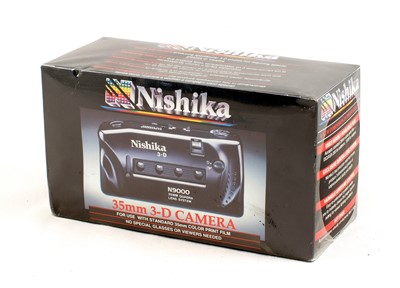 Lot 312 - New & Sealed Nishika N9000 Quadra Film Compact Lenticular Camera
