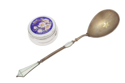 Lot 22 - An early 20th century Norwegian 930 standard silver gilt and guilloche enamel spoon, Bergen circa 1910 by Marius Hammer