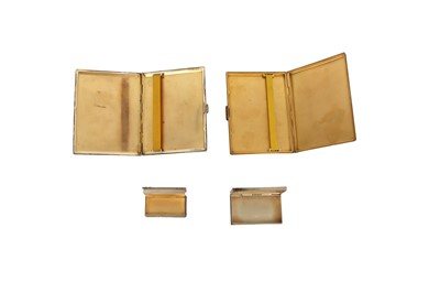 Lot 238 - A MIXED GROUP INCLUDING A GEORGE VI STERLING SILVER CIGARETTE CASE, CHESTER 1945 BY CLARK AND SEWELL