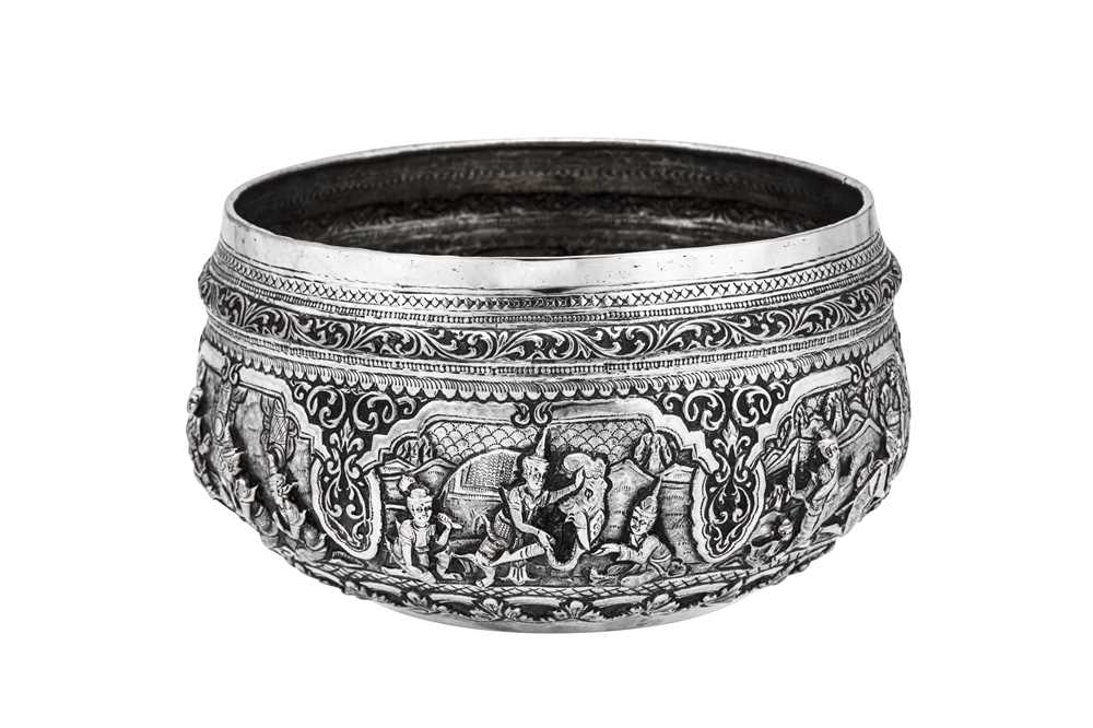 Lot 89 - An early 20th century Burmese unmarked silver bowl, Rangoon circa 1930