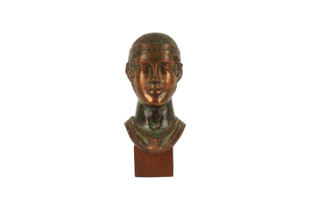 Lot 210 - A CLASSICAL INSPIRED COPPER BUST, LATE 20TH CENTURY