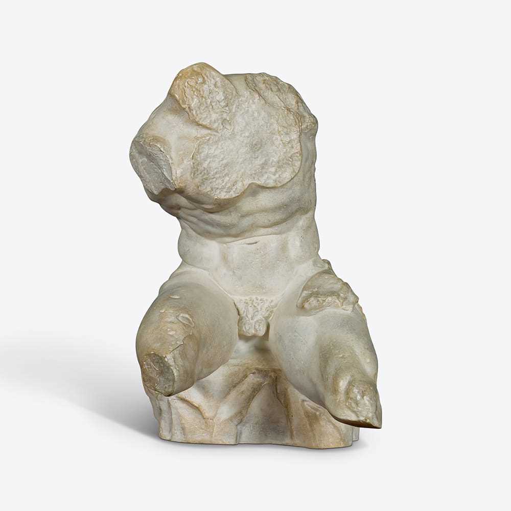 Lot 202 - PURE WHITE LINES, A CLASSICAL INSPIRED SCULPTURE