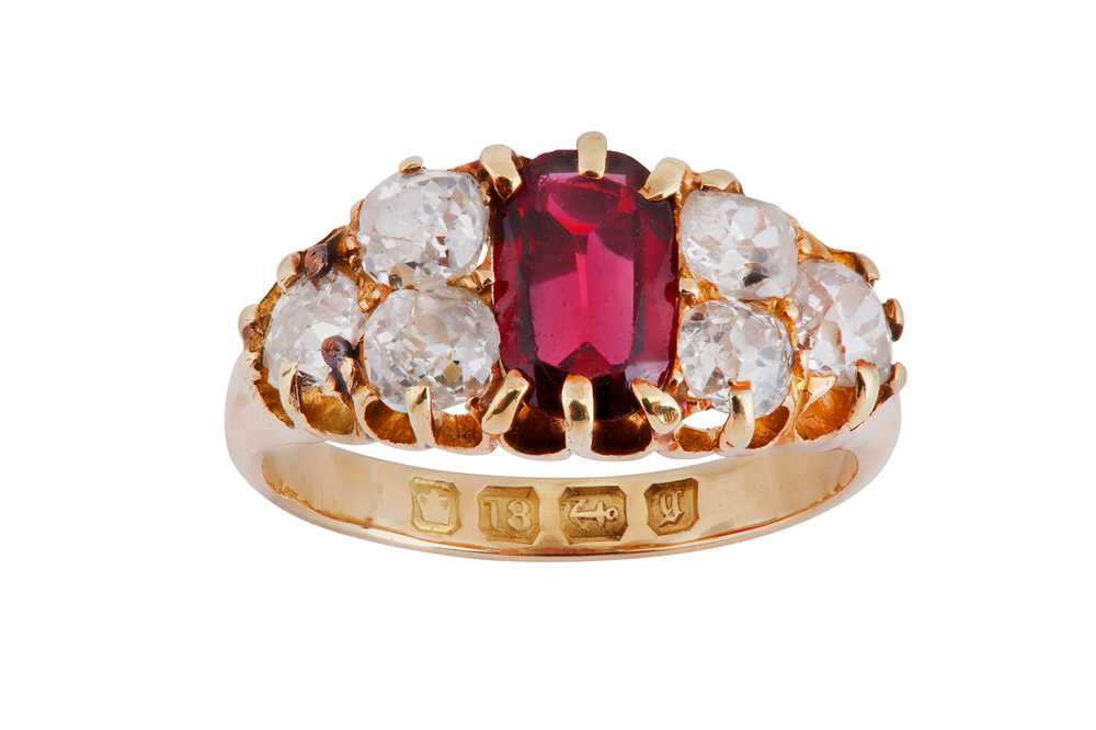 Lot 28 - A ruby and diamond ring