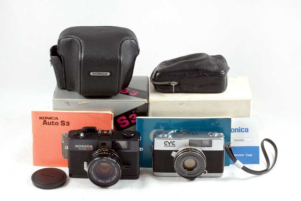 Lot 13 - Two Good Konica Compact 35mm Cameras