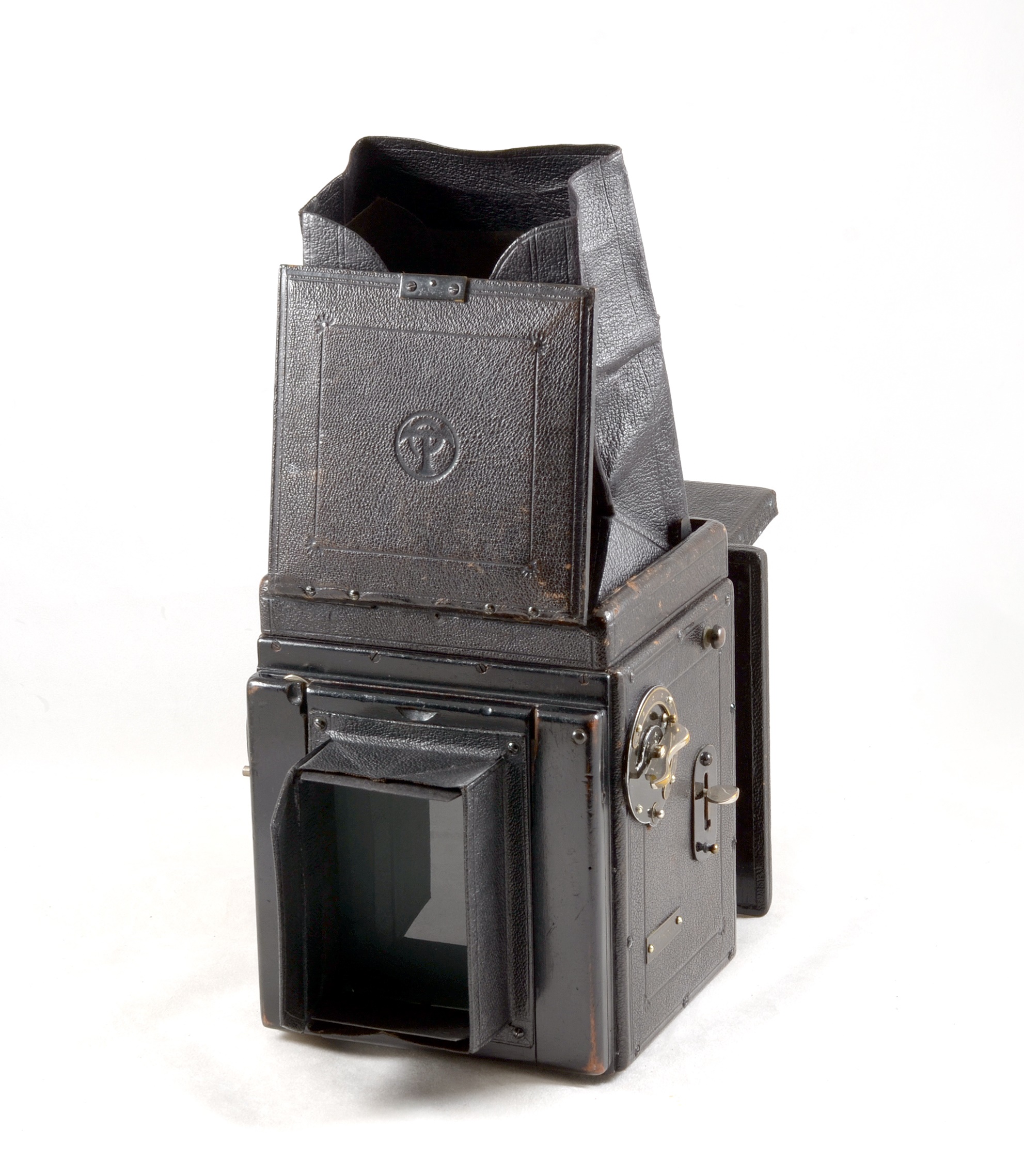 Ruby Reflex Lot 9 - Thornton Pickard Special Ruby Reflex with