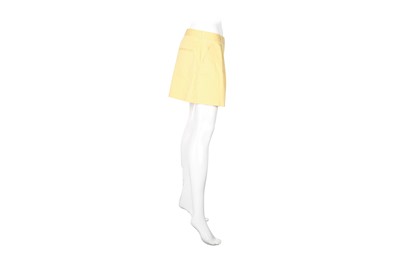 Lot 1 - Miu Miu Buttercup Yellow Cotton Pleat Short - Size 44