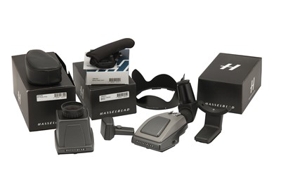 Lot 63 - A Selection of Hasselblad H Series Accessories