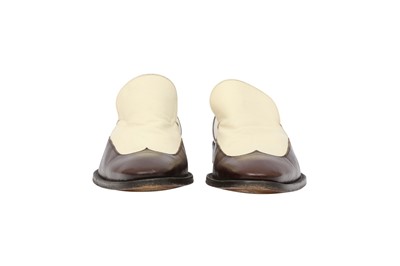 Lot 285 - Gucci Men's Cream Two Tone Loafer - Size 42.5