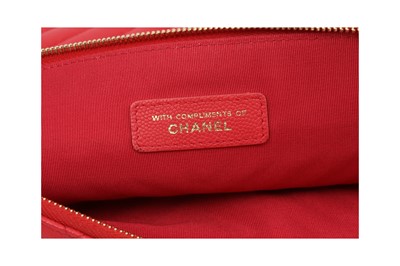 Lot 5 - Chanel Cherry Red Chevron Large O Case Pouch