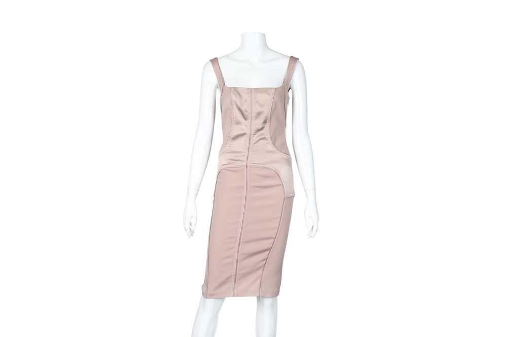Lot 49 - Gucci Nude Rose Bodycon Dress - Size 40