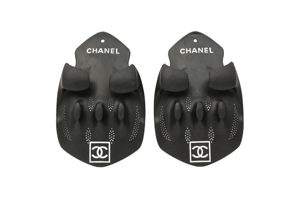 Lot 503 - Chanel Black CC Logo Swimming Fins