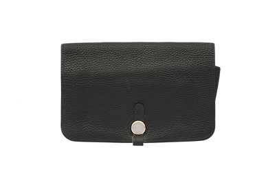 Lot 611 - Hermes Black Togo Dogon Belt Bag - Size 95