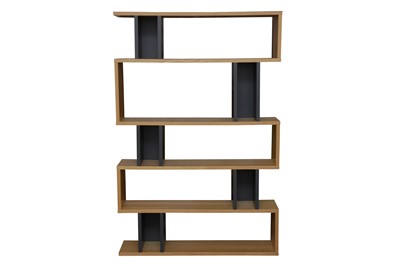 Lot 75 - IN THE MANNER OF HEALS, A CONTEMPORARY OAK SHELVING UNIT