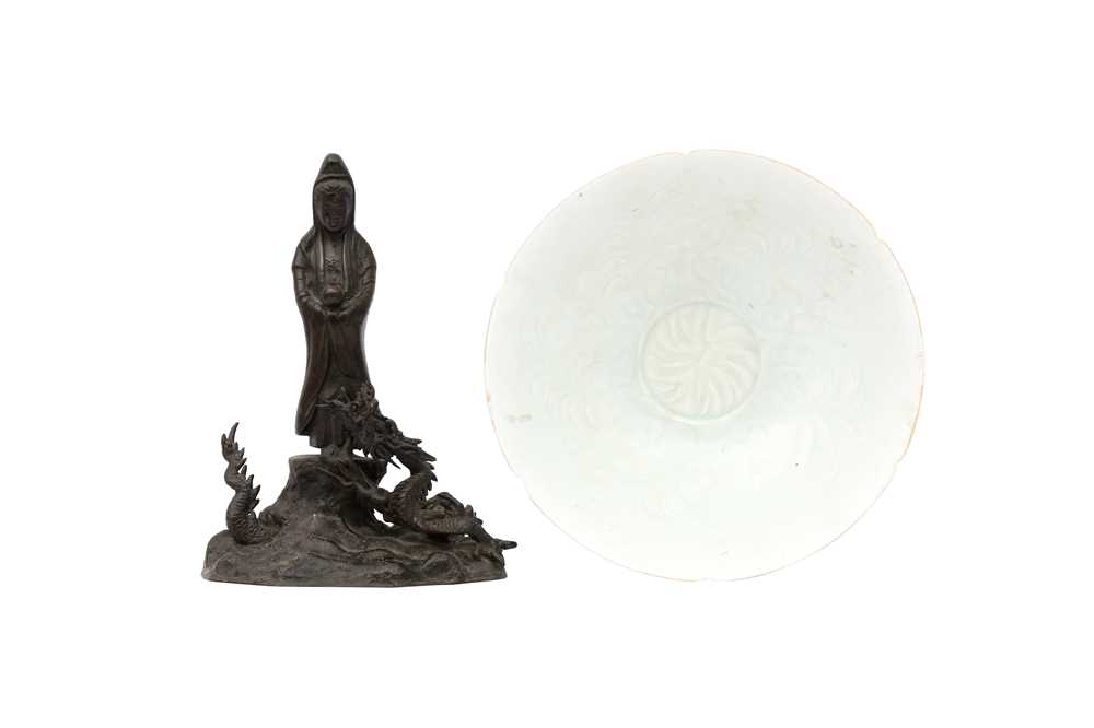 Lot 590 - A CHINESE QINGBAI BOWL AND A JAPANESE BRONZE FIGURE OF GUANYIN.