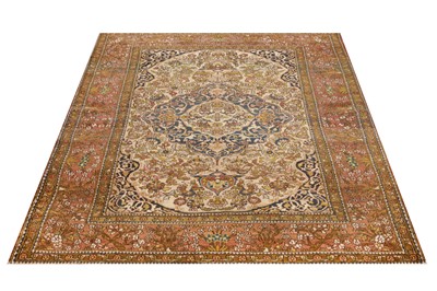 Lot 4 - A FINE ISFAHAN RUG, CENTRAL PERSIA