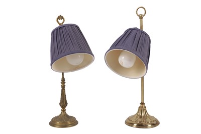 Lot 34 - A NEAR PAIR OF ADJUSTABLE BRASS TABLE LAMPS, 20TH CENTURY