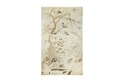 Lot 373 - A LARGE CHINESE EMBROIDERED 'HUNDRED BIRDS' SILK PANEL.