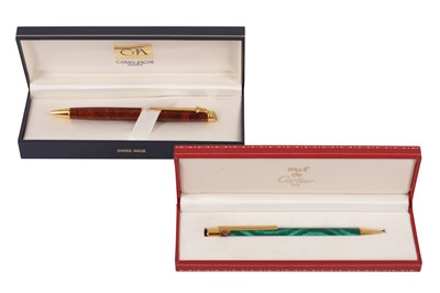 Lot 341 - A MUST DE CARTIER GOLD PLATED BALLPOINT PEN