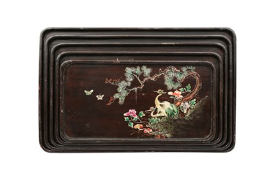 Lot 239 - A SET OF FIVE CHINESE FUJIANESE LACQUER TRAYS.