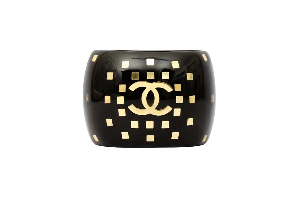 Buy Vintage CHANEL Iconic Lion Head Logo Quilted Bracelet Cuff Online in  India - Etsy