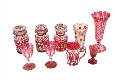 Lot 130 - A SMALL COLLECTION OF CRANBERRY GLASSWARE, 19TH CENTURY & LATER