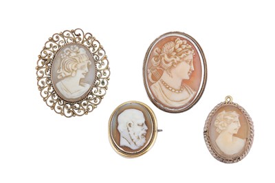 Lot 32 - A GROUP OF FOUR SHELL CAMEO BROOCHES