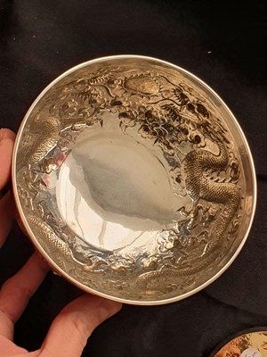 Lot 721 - A CHINESE EXPORT SILVER BOWL.