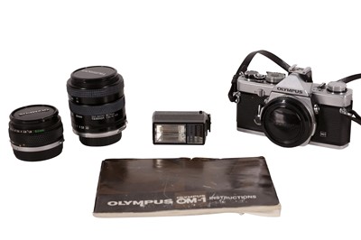 Lot 536 - A Olympus OM1 SLR Camera Outfit