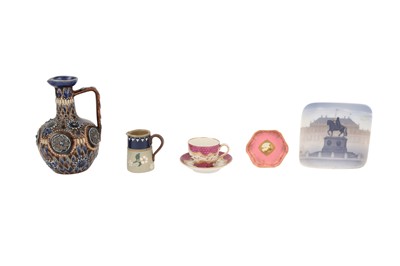Lot 246 - A COLLECTION OF VICTORIAN AND LATER CERAMICS