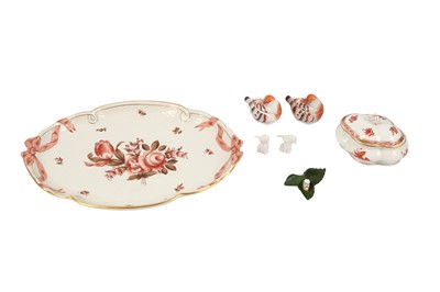 Lot 250 - A COLLECTION OF HEREND PORCELAIN ITEMS