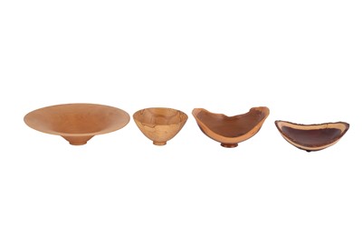 Lot 366 - A COLLECTION OF TURNED WOODEN BOWLS