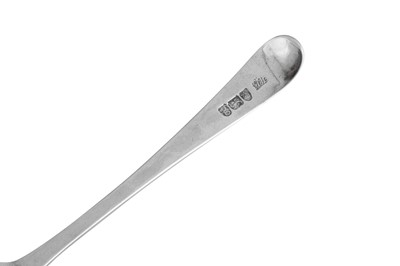 Lot 395 - A mixed group including a William IV sterling silver soup ladle, London 1834 by Jonathan Hayne