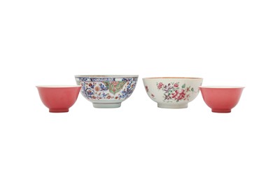 Lot 718 - A PAIR OF CHINESE PINK-ENAMELLED BOWLS AND TWO FAMILLE ROSE BOWLS.