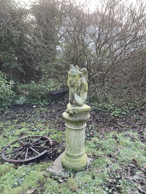 Lot 224 - A CONTEMPORARY RECONSTITUTED STONE GARDEN STATUE MODELLED AS A GROTESQUE