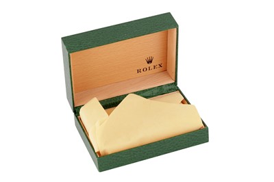 Lot 83 - A GREEN ROLEX BOX WITH A ROLEX BOOKLET