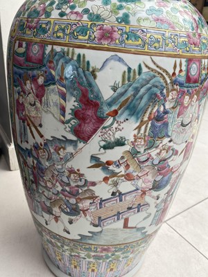 Lot 550 - A PAIR OF LARGE CHINESE CANTON FAMILLE ROSE VASES.