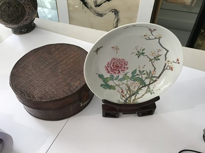 Lot 254 - A CHINESE FAMILLE-ROSE 'FLOWER' DISH.