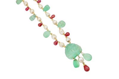 Lot 229 - A PEARL, RUBY AND EMERALD BEADS NECKLACE WITH A LARGE CARVED EMERALD MUGHAL PENDANT