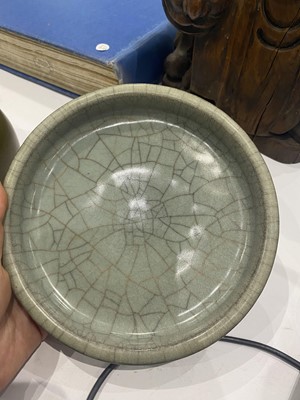 Lot 22 - A CHINESE CRACKLE GLAZED DISH