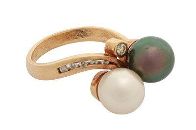 Lot 167 - A pearl and diamond toi & moi ring