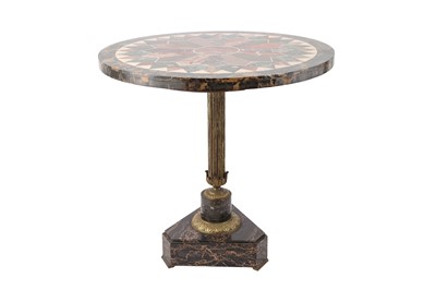 Lot 100 - AN EARLY 19TH CENTURY MARBLE AND GILT BRASS LOW CENTRE TABLE