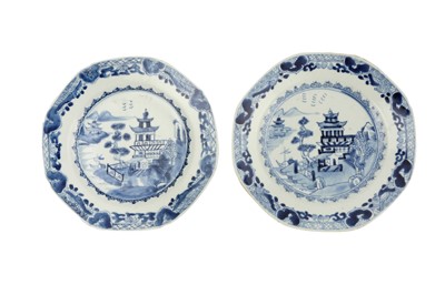 Lot 461 - A PAIR OF CHINESE BLUE AND WHITE PORCELAIN PLATES, 18TH CENTURY