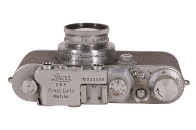 Lot 130 - A Leica IIIa Rangefinder Camera