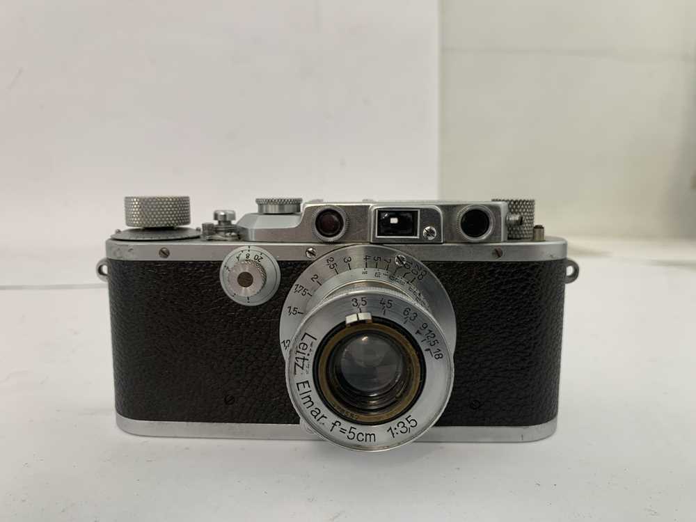 Lot 128 - A Leica III Rangefinder Camera