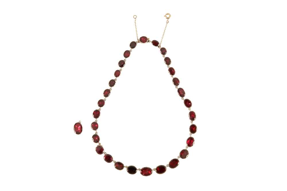 Lot 11 - A garnet riviere necklace, mid 19th century