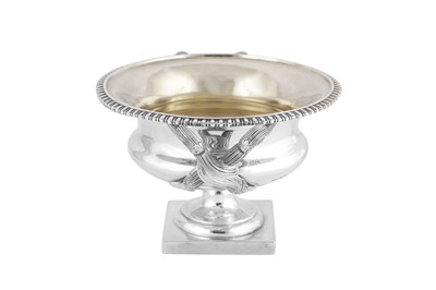 Lot 501 - An Edwardian sterling silver twin handled vase or bowl, London 1903 by Goldsmiths and Silversmiths