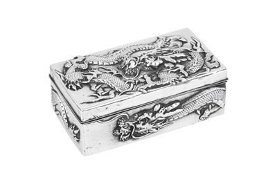 Lot 240 - An early 20th century Japanese unmarked silver cigarette box, Yokohama circa 1910