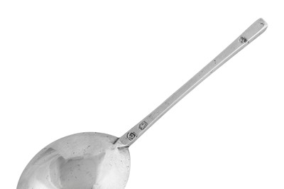 Lot 430 - A Charles I sterling silver slip top spoon, London 1635 by Daniel Cary