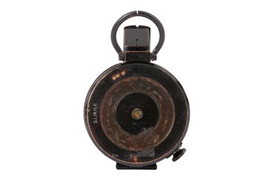 Lot 350 - A BRITISH MK III MILITARY COMPASS